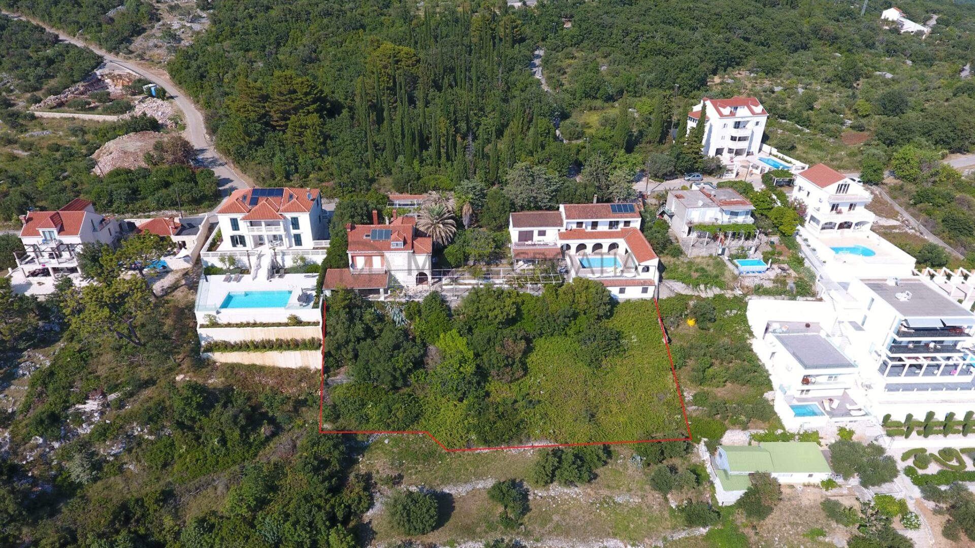 Private estate with two houses for sale near Dubrovnik Move Croatia