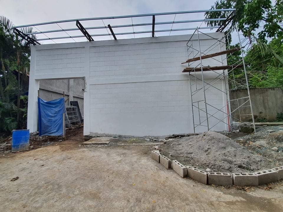 BRANDNEW warehouse 200 SQM sale 6.5M ONLY rent 45K! Sale rent lease