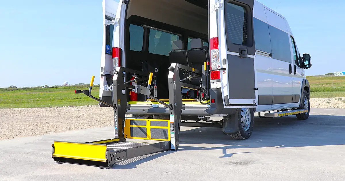 Top 5 Problems with Wheelchair Lifts (with 5 Solutions)