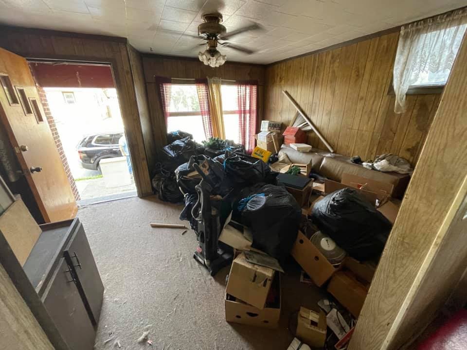 Comprehensive Cleanouts Services by Move My Mess Transform Your Space