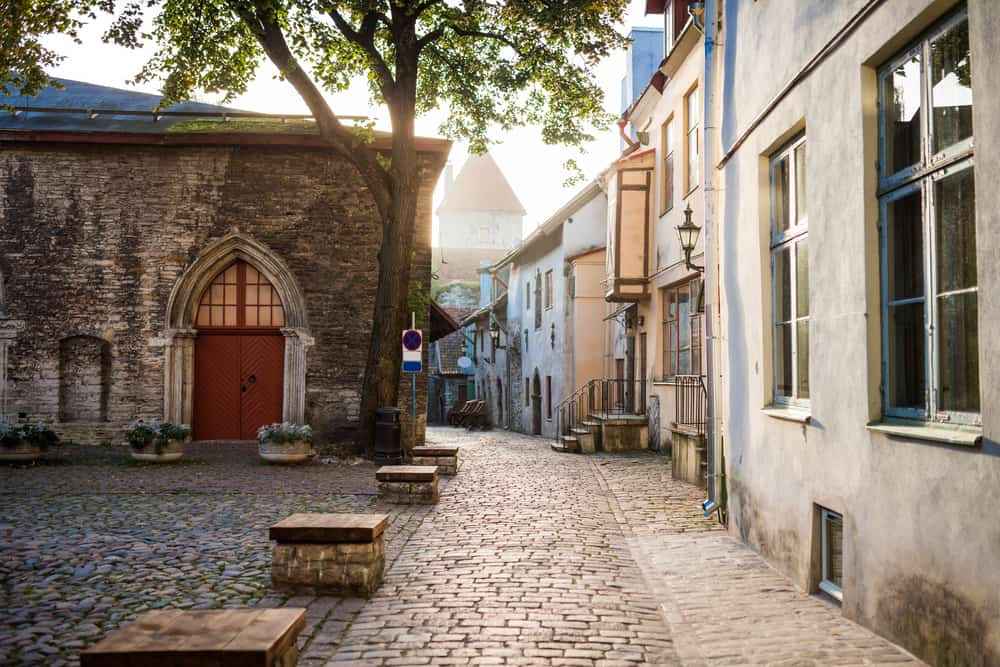 Moving to Estonia? 2024 Living Costs & Relocation Tips