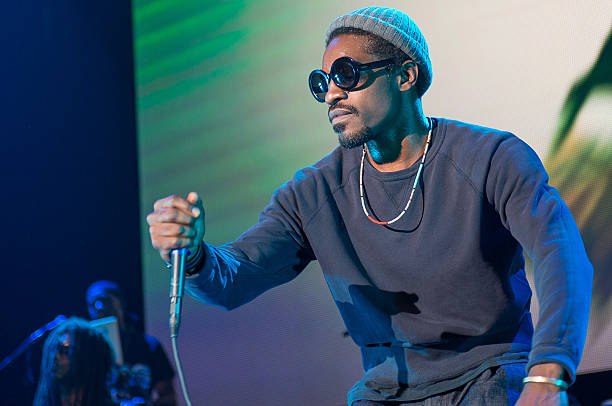 Rapper Andre 3000 performs on stage during the 2016 ONE Musicfest at Lakewood Amphitheatre on September 10, 2016 in Atlanta, Georgia. Photo Credit: Marcus Ingram/WireImage