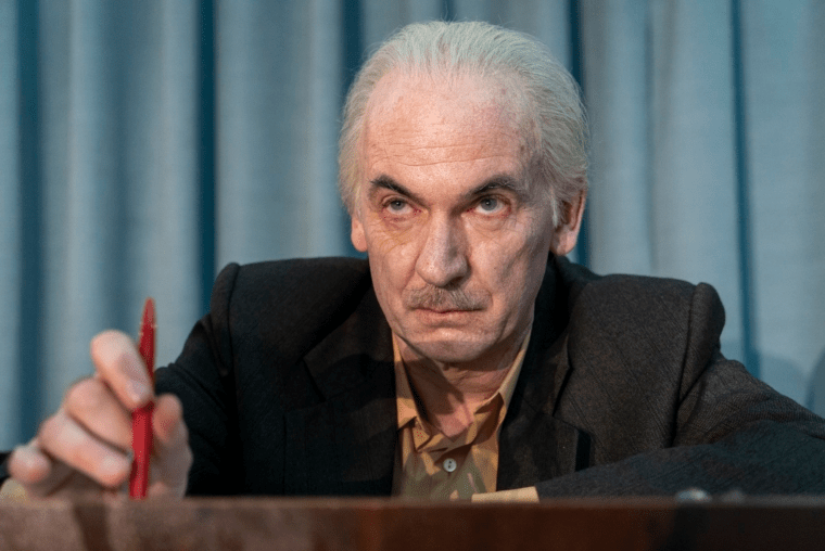 Paul Ritter as Anatoly Dyatlov in HBO's "Chernobyl" (2019) Photo Credit: HBO/Sky Atlantic