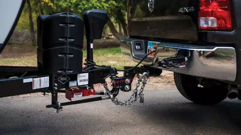 How Much Weight Does A Weight Distribution Hitch Distribute?