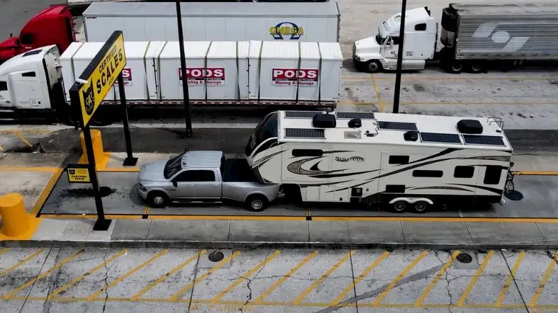 How Much Weight Does Sliding the 5th Wheel Move?