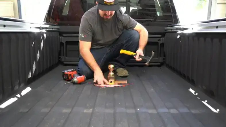 How To Install B&W Gooseneck Hitch?