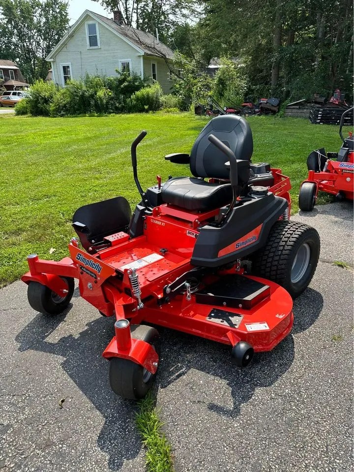 9 Smallest Zero Turn Lawn Mower Value for The Money