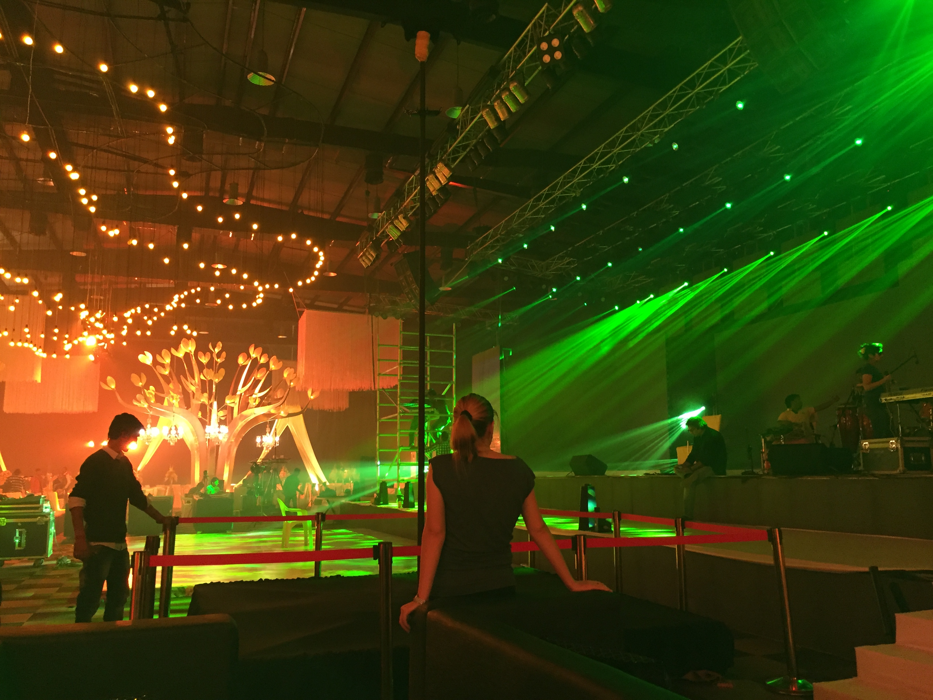 DJ and Stage Lighting Equipment Rental in Hyderabad MOWZZ