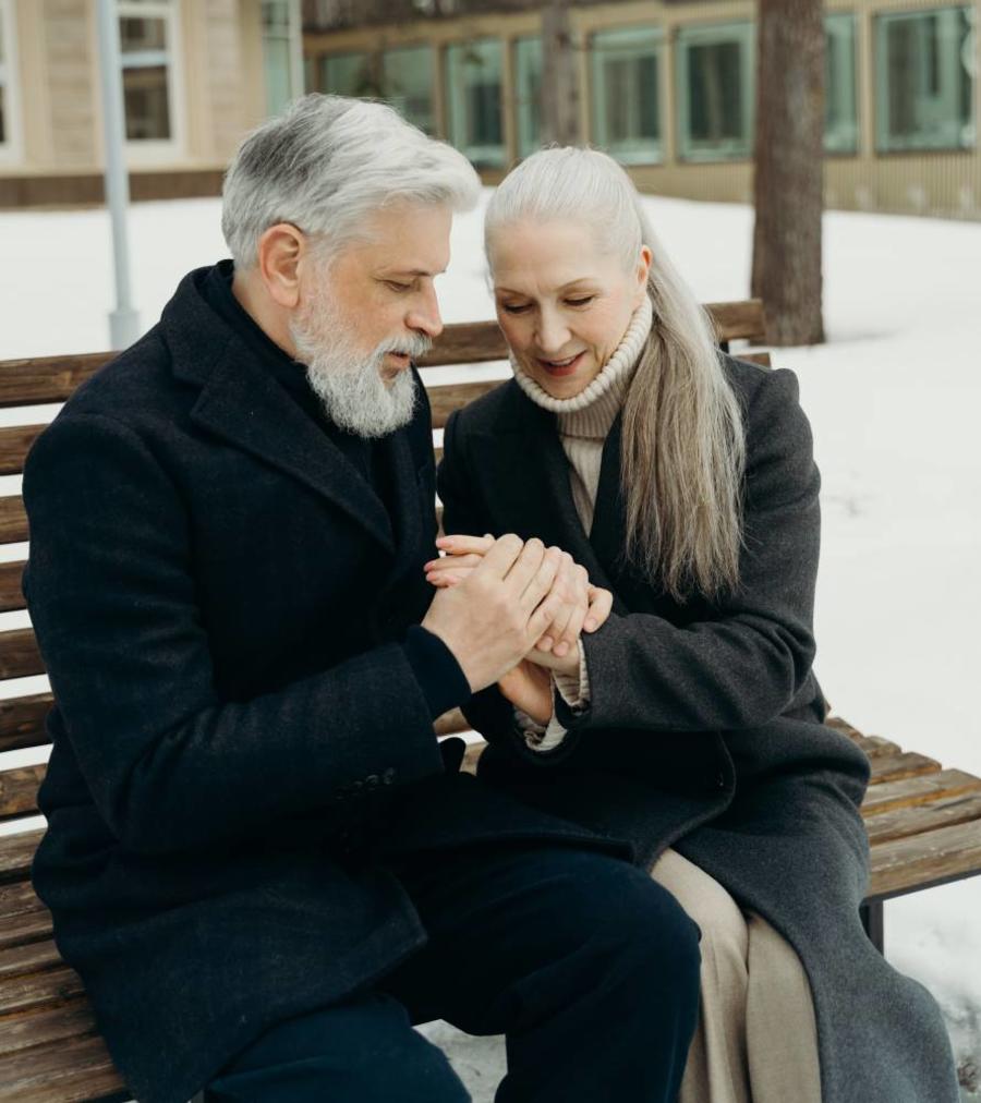 عبارات عن كبار السن 2025