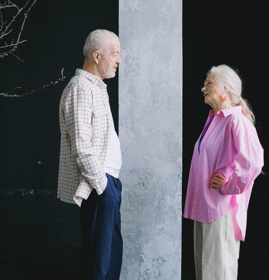 عبارات عن كبار السن 2025