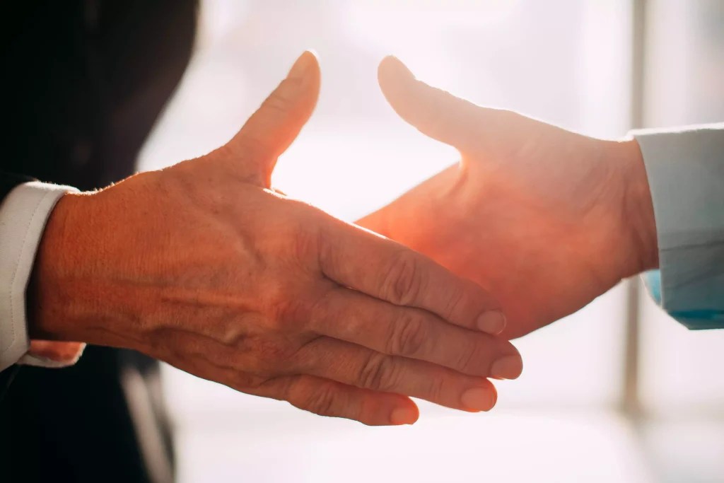 تفسير حلم قول السلام عليكم في المنام لابن سيرين