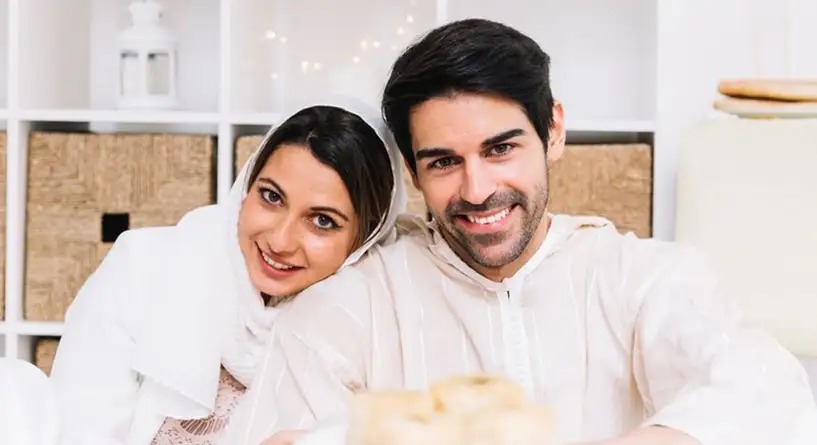 هل يجوز تقبيل الزوجة من الفم