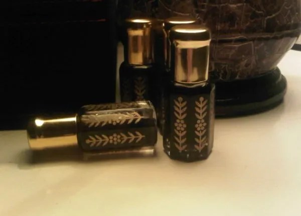 تجربتي مع المسك الأسود للسحر