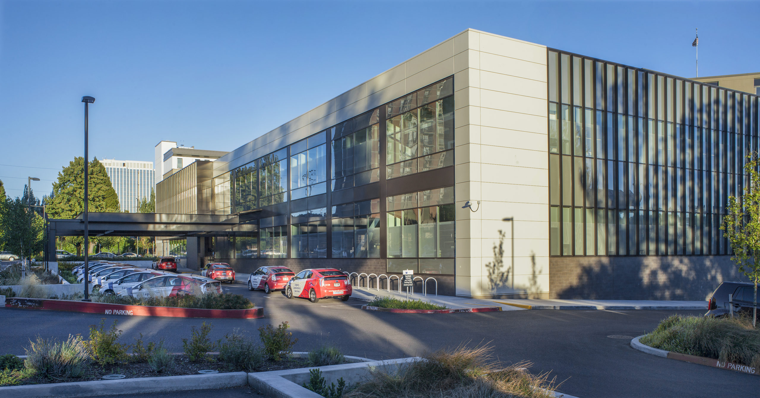 Legacy Lab Mill Plain Electric