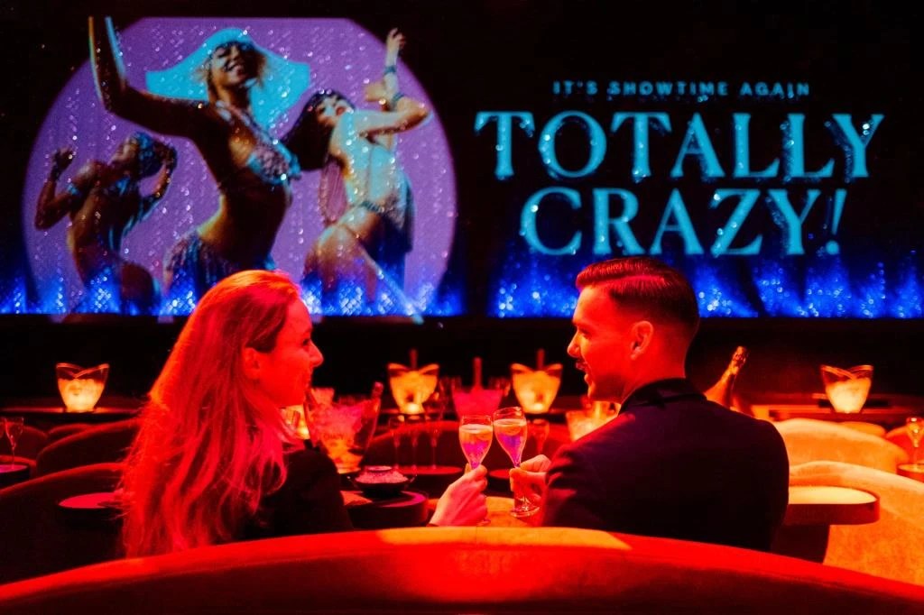 Photo Gallery “Crazy Horse Paris” แห่งกรุงปารีส คาบาเรต์ระดับตำนานของ