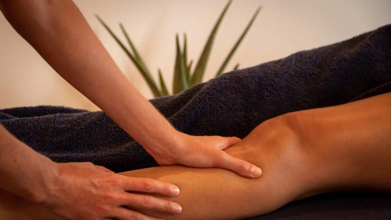 Pregnancy Massage M P Massage Therapy What is this massage?