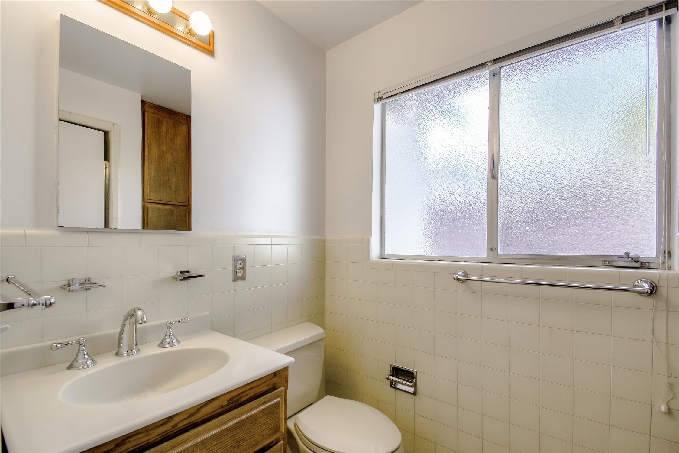 Los Altos Near Rancho Shopping Center