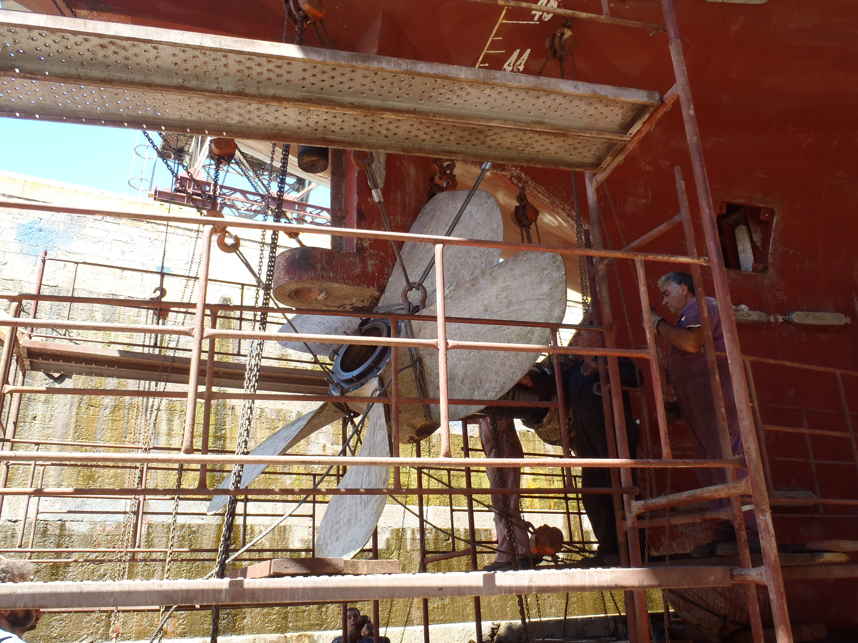 Keyless propeller and rudder Marine Propulsion Systems & Services