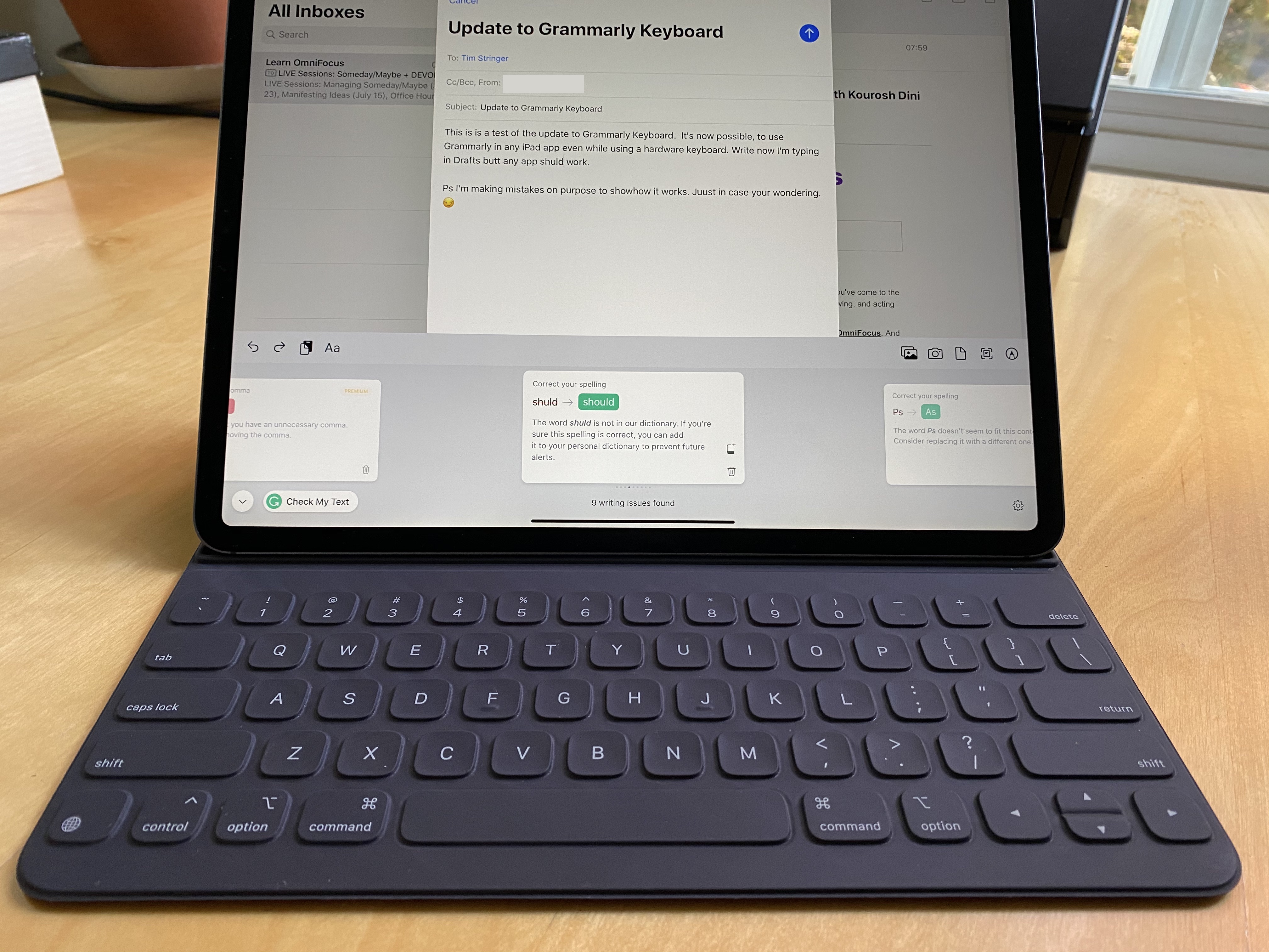 Grammarly Now Works With Hardware Keyboard on iPad Software MPU Talk
