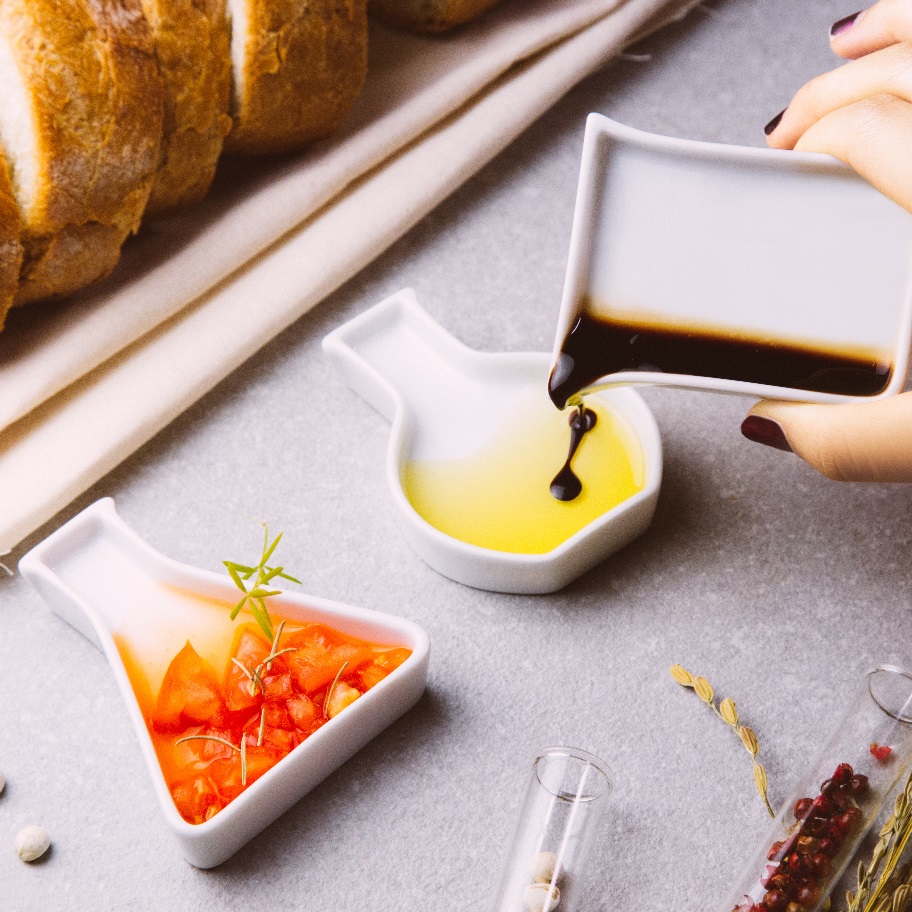 Taste Lab Sauce Dishes Mr.sci science factory