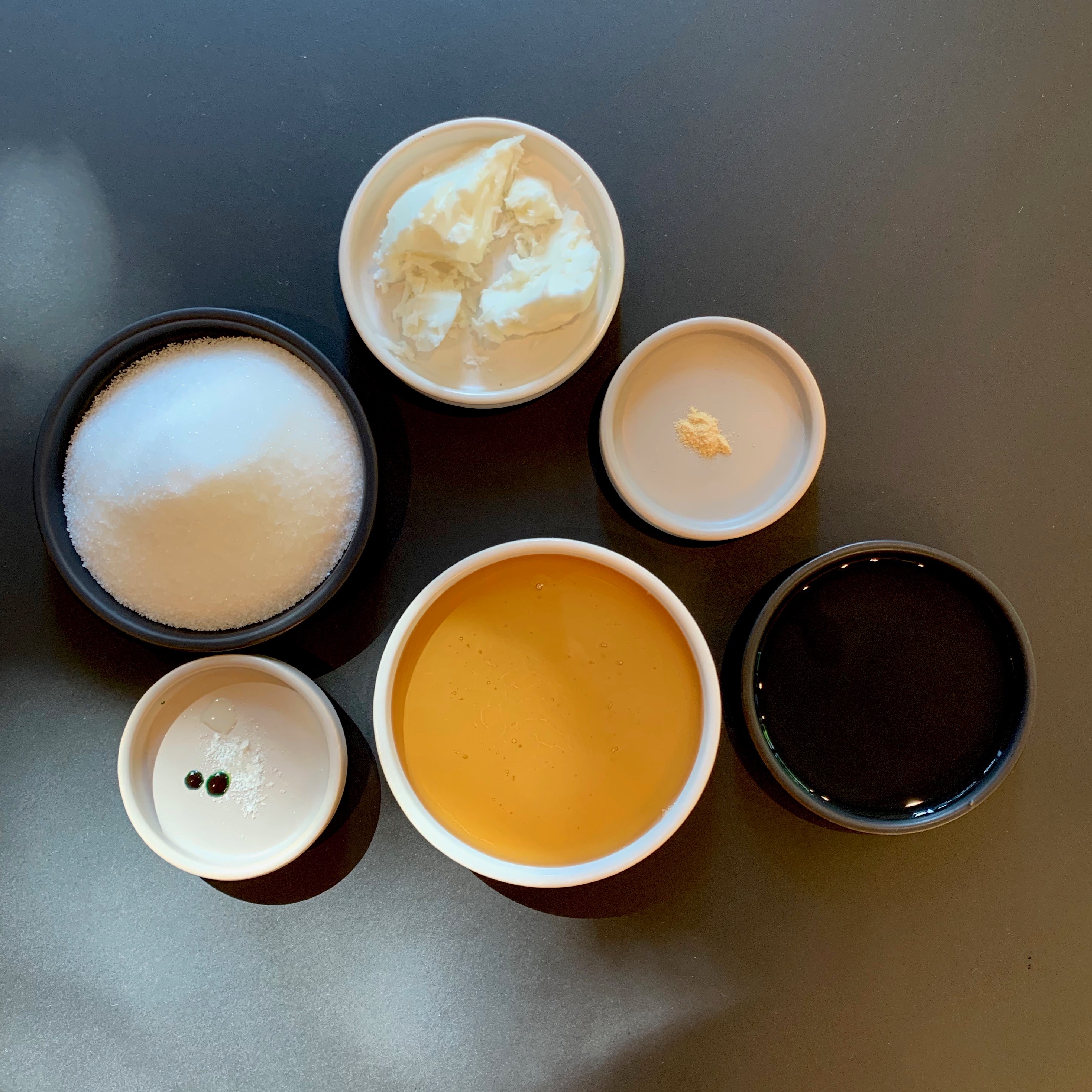 How do you make fruit chews? Here are the six essential ingredients of