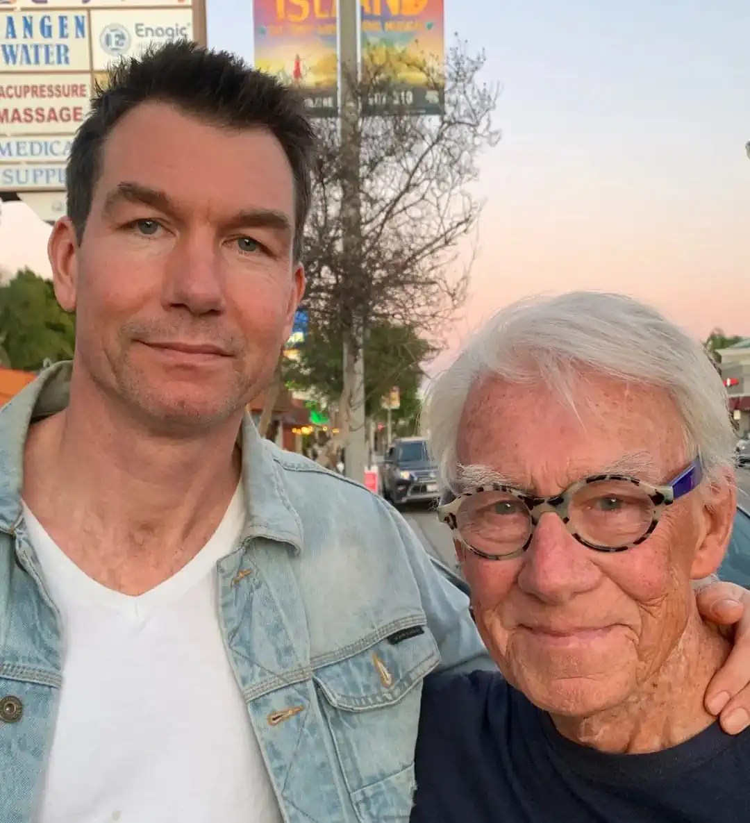 Jerry O'Connell Biography, Age, Height, Weight, Wife mrDustBin