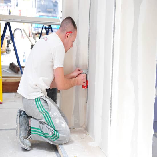 Plastering MrFix finds you a reliable plastering expert within 1 hour.