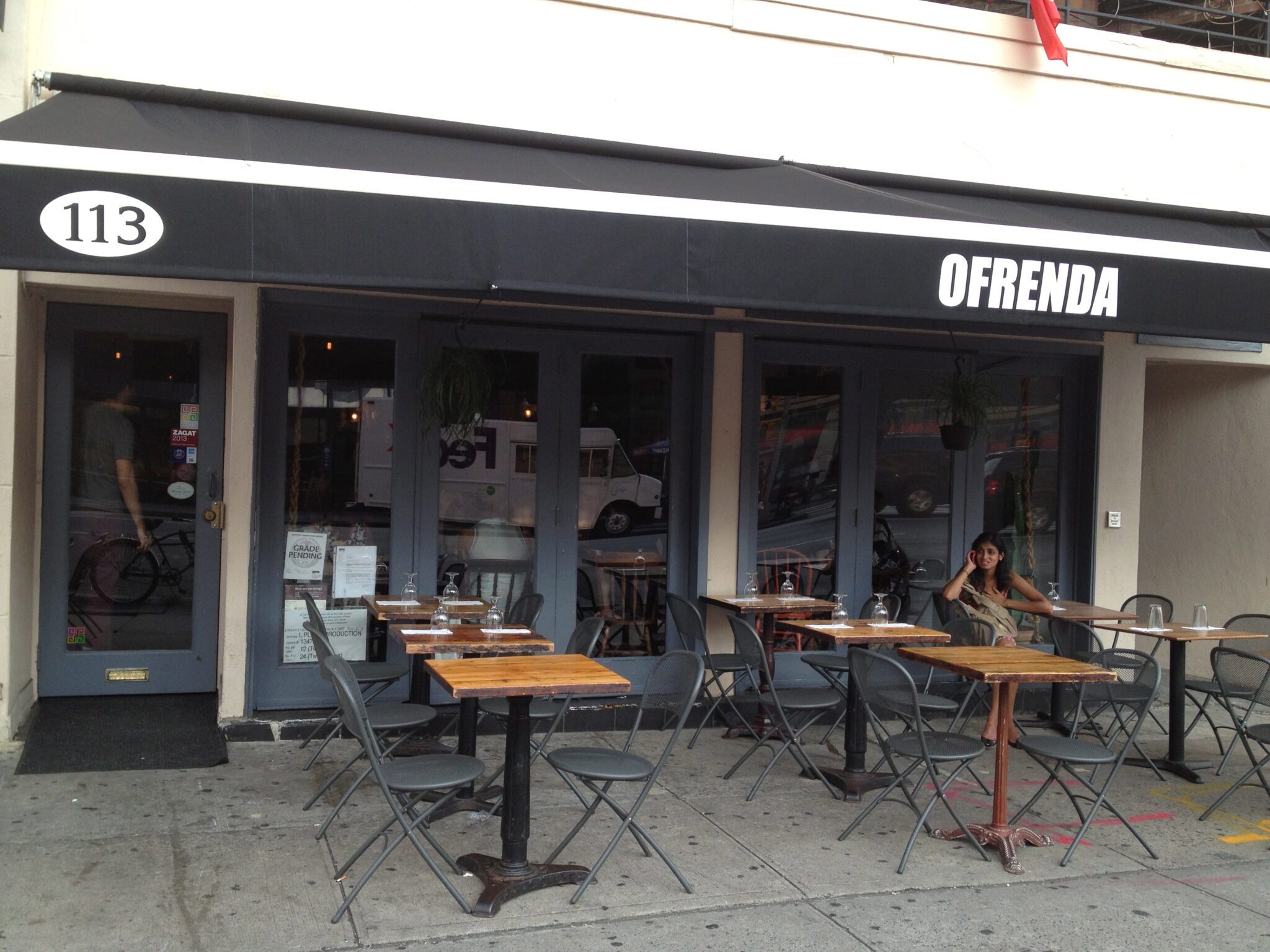 Ofrenda Mr. Hipster Booze & Grub, New York City