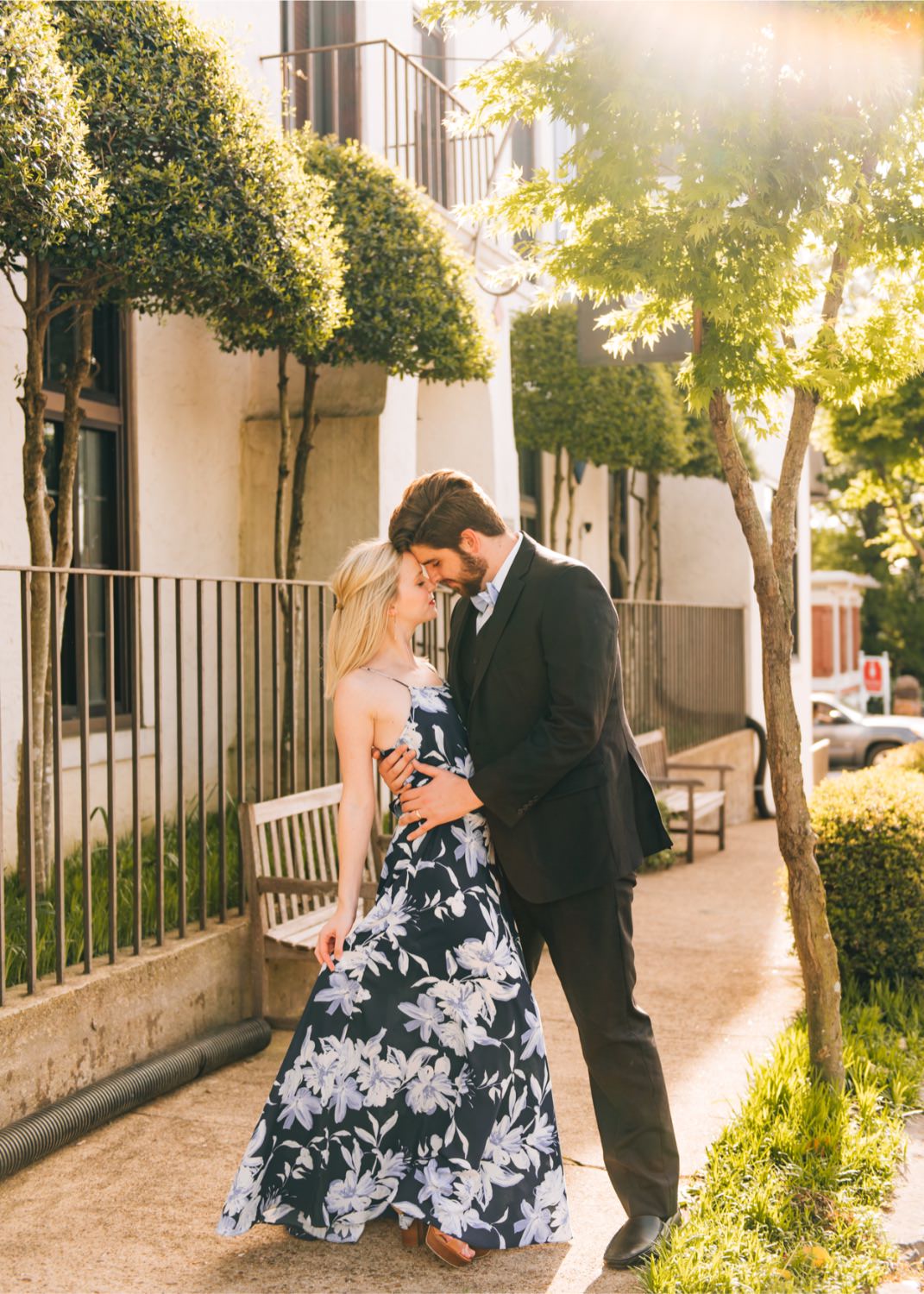 Chattanooga Engagement Photos in Downtown Chattanooga