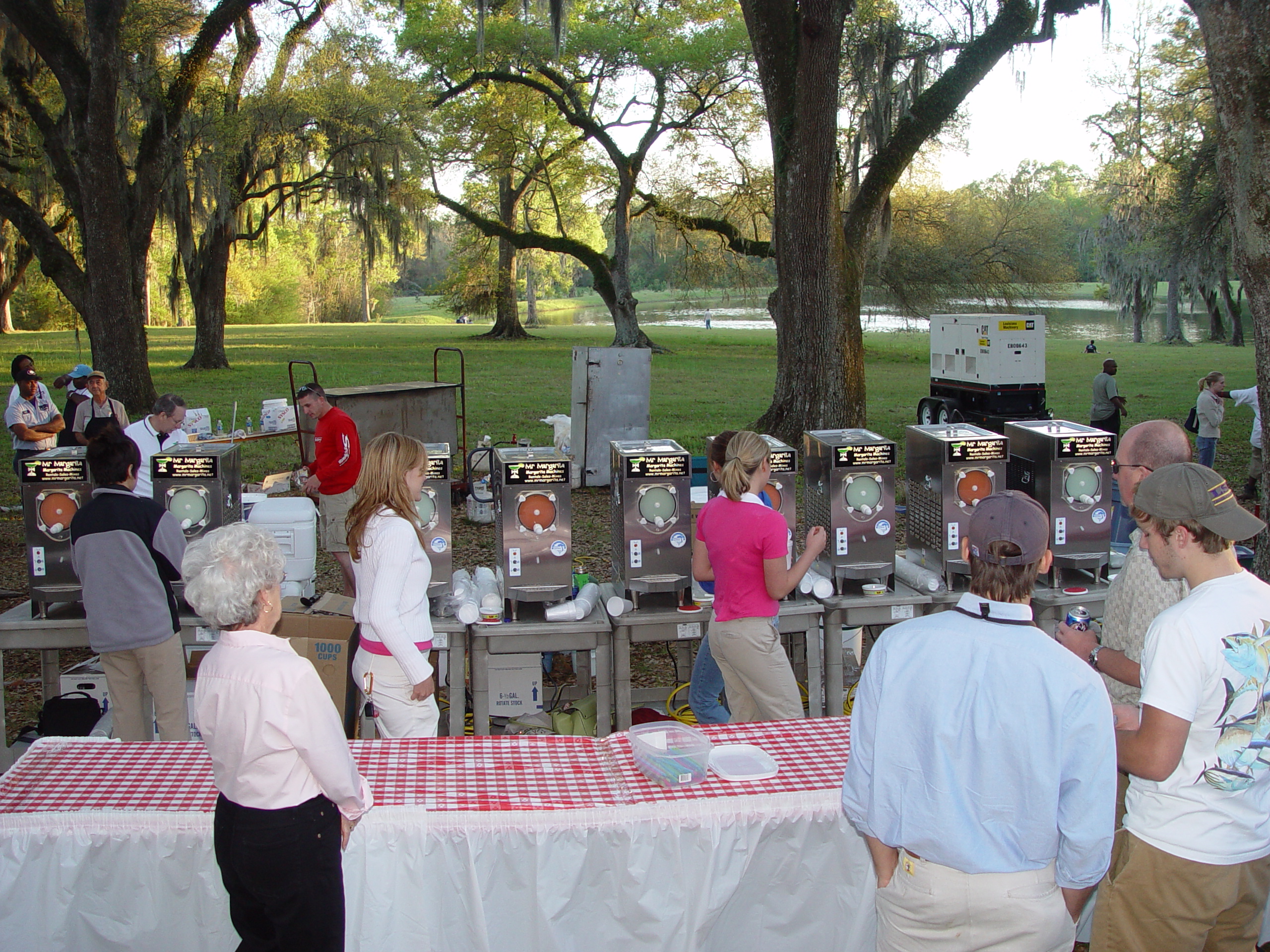 **MR MARGARITA*** THE ONLY FULL SERVICE MARGARITA/DAIQUIRI MACHINE