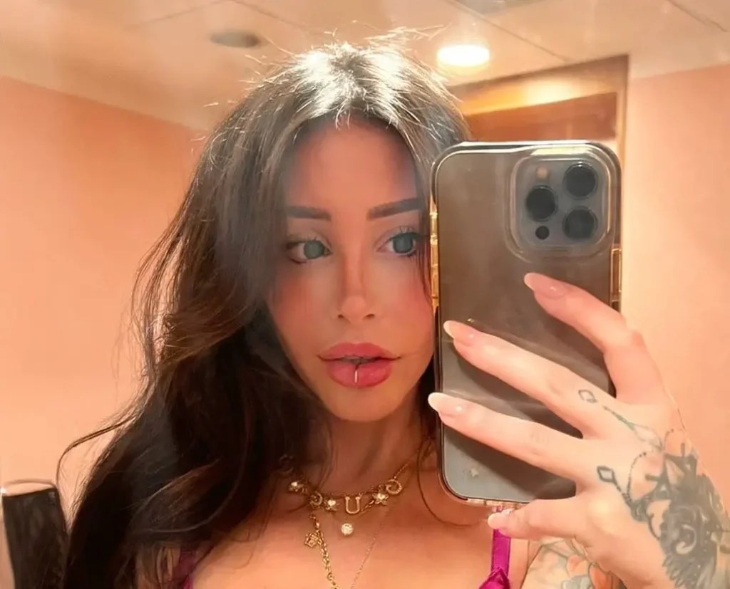 Alex Mucci Biography, Age, Height, Net Worth Mr. Measurements(05)