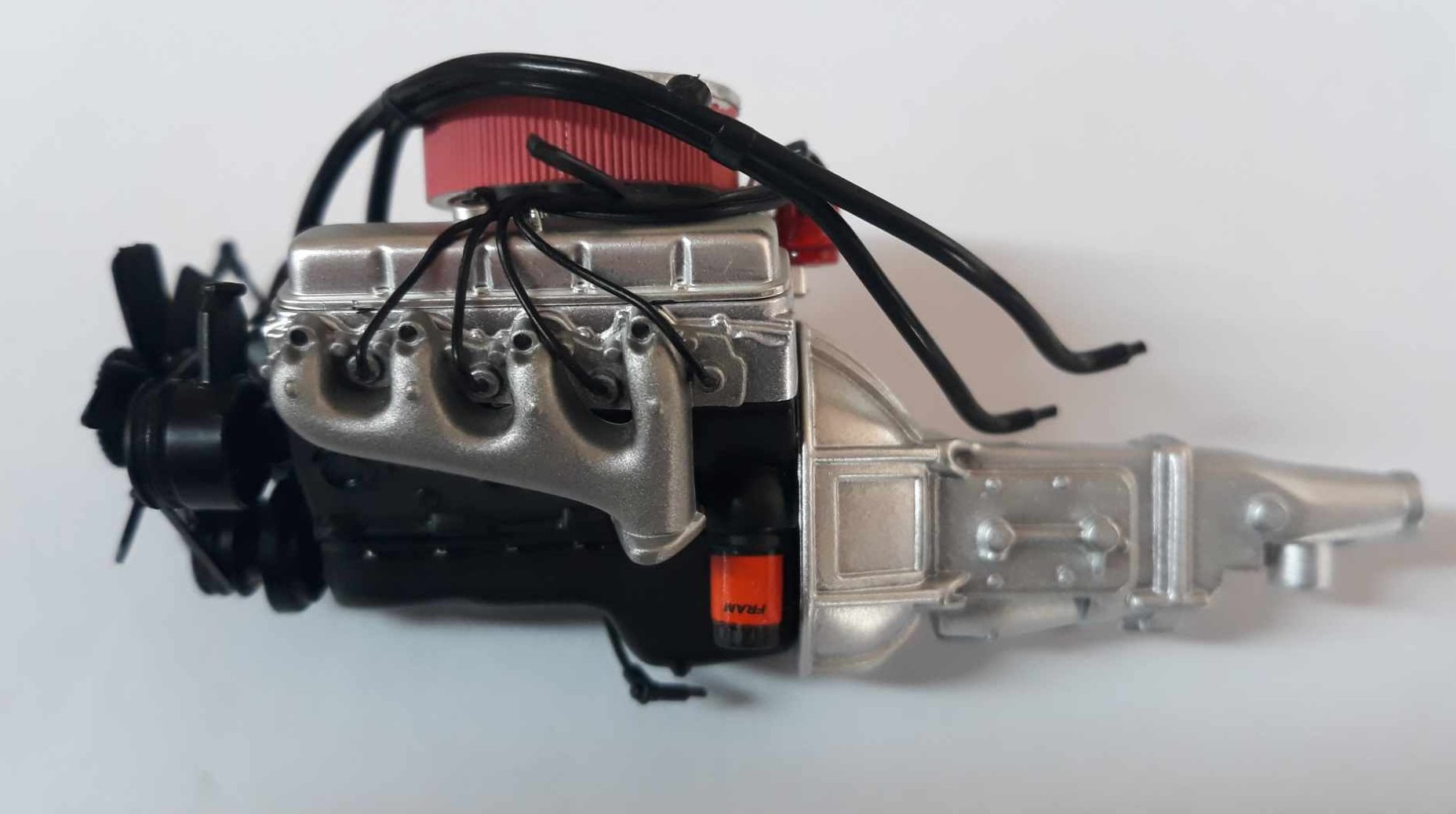 ACME Plastic Model Engines 1:18th scale – 454 Big Block Engine and 5