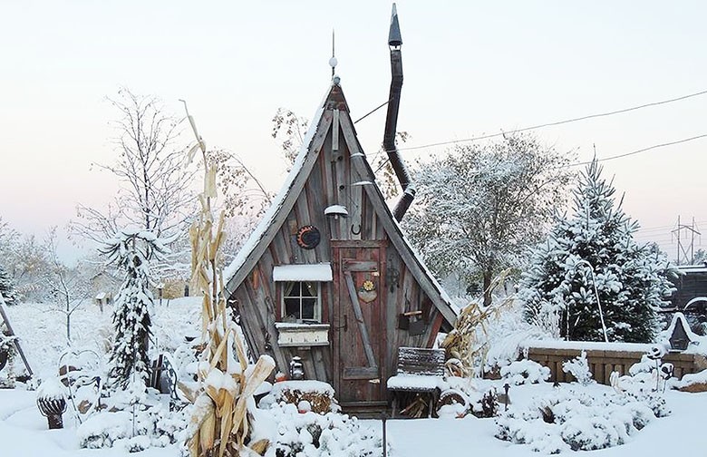 Il fabrique des « tinyhouses » écologiques tout droit sorties de