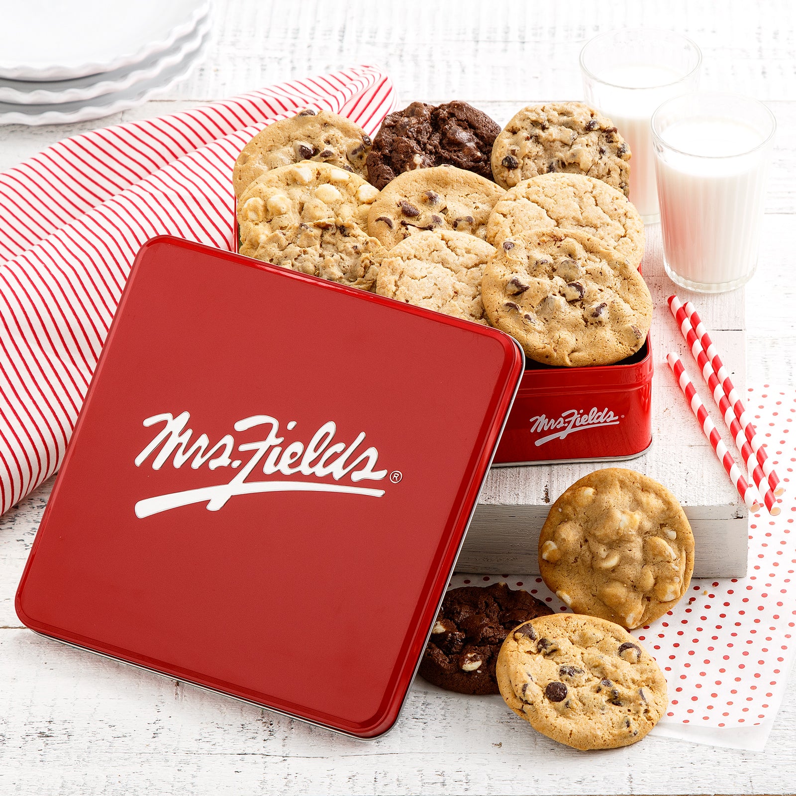 Classic Medium Cookie Tin Mrs. Fields® Cookies Canada