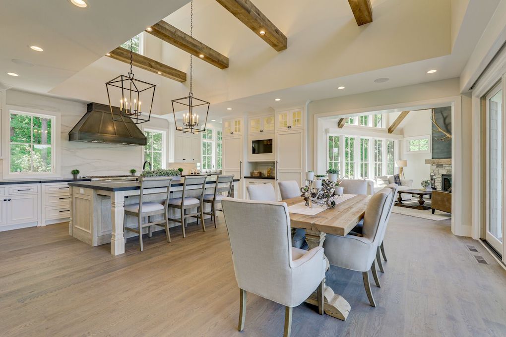 How Much Does Reclaimed Wood Cost? (2022 Cost Guide)