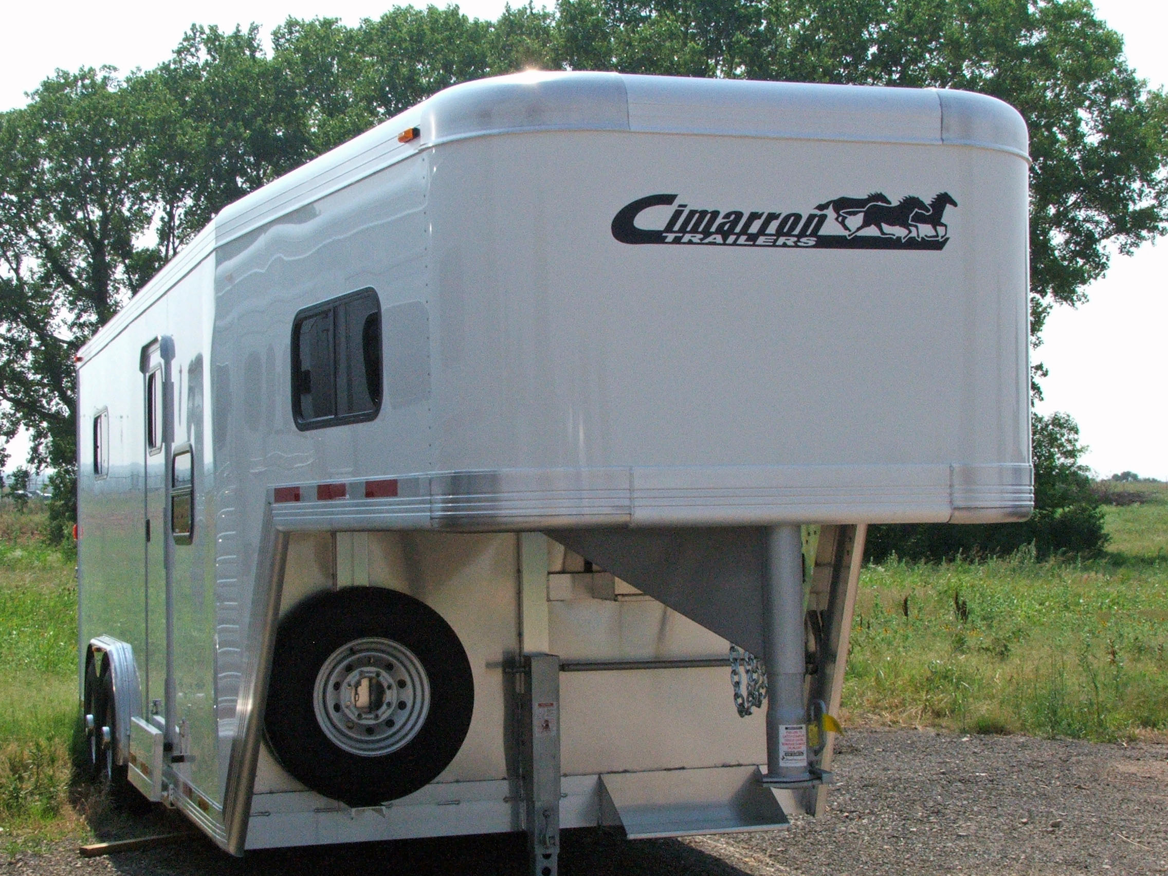 Cimarron Custom Aluminum Horse Trailers made in USA to