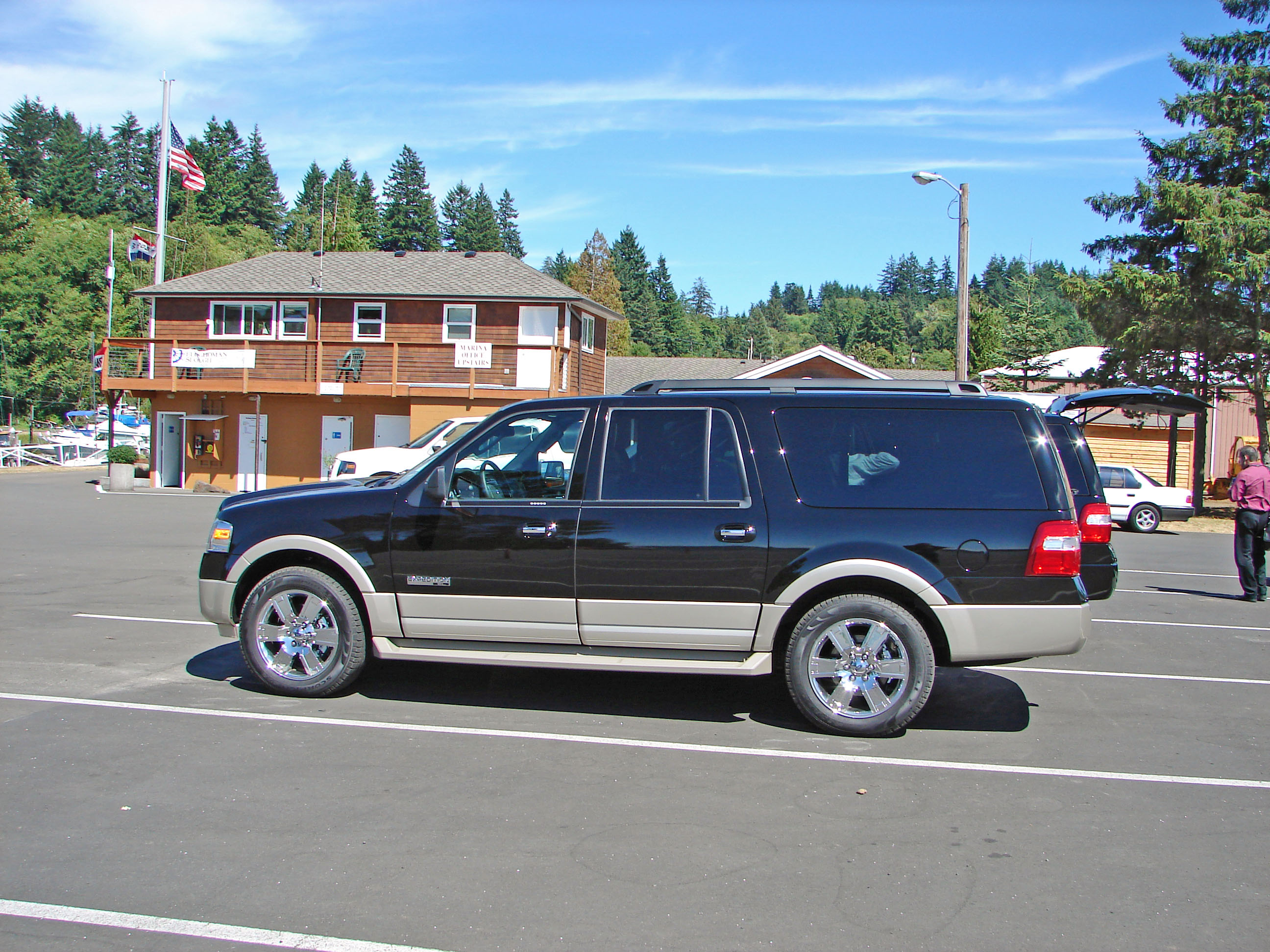 2007 Ford Expedition review MrTrailer Reviews Trucks Towing Trailers