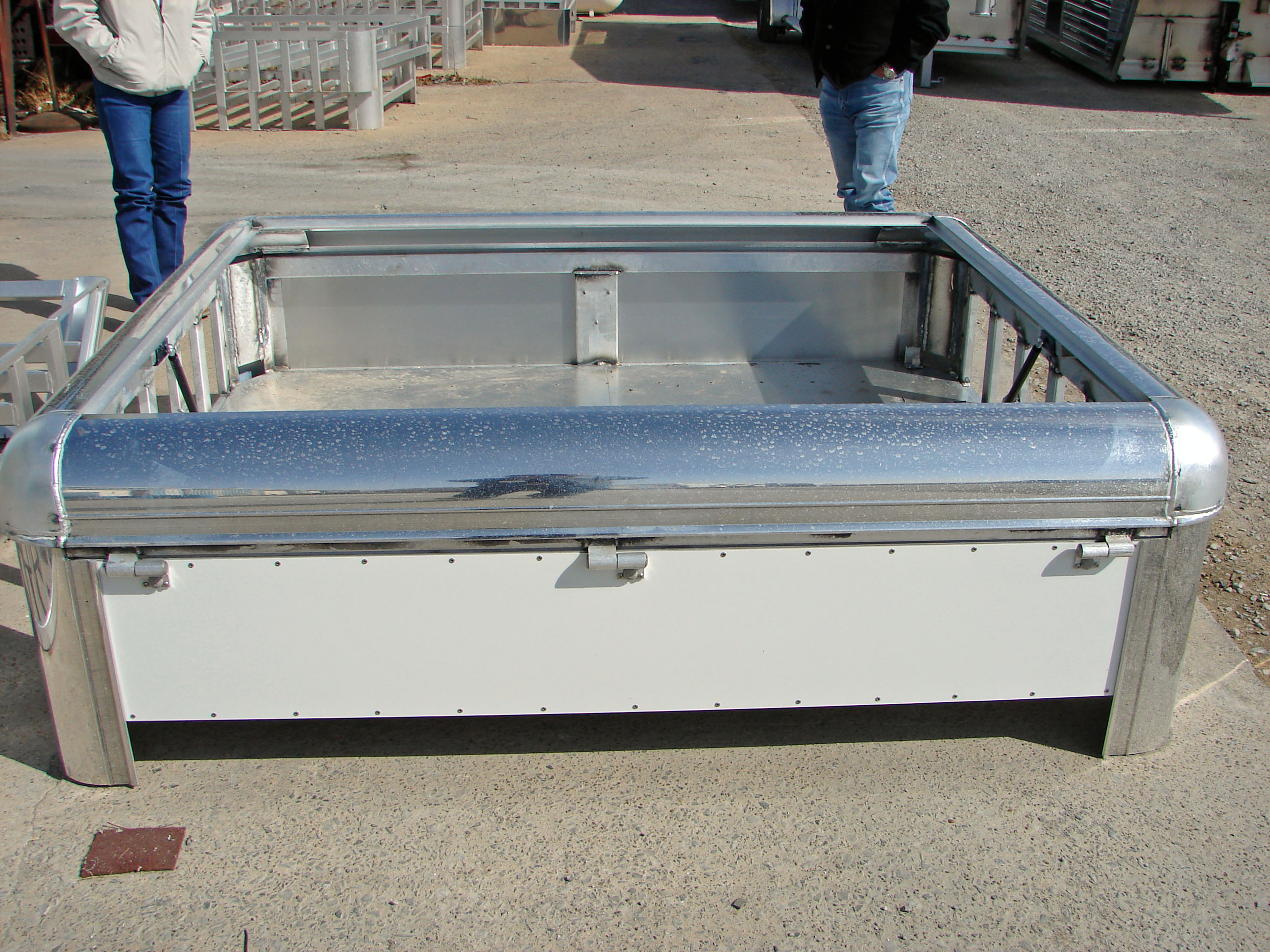 Hart Trailers, Aluminum Horse Trailers, review of the factory