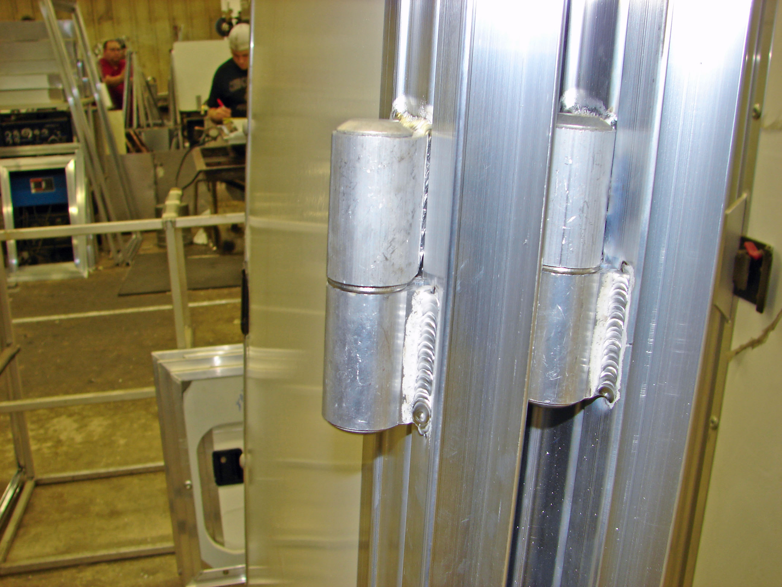 Hart Aluminum Horse Trailers and review of the factory MrTrailer