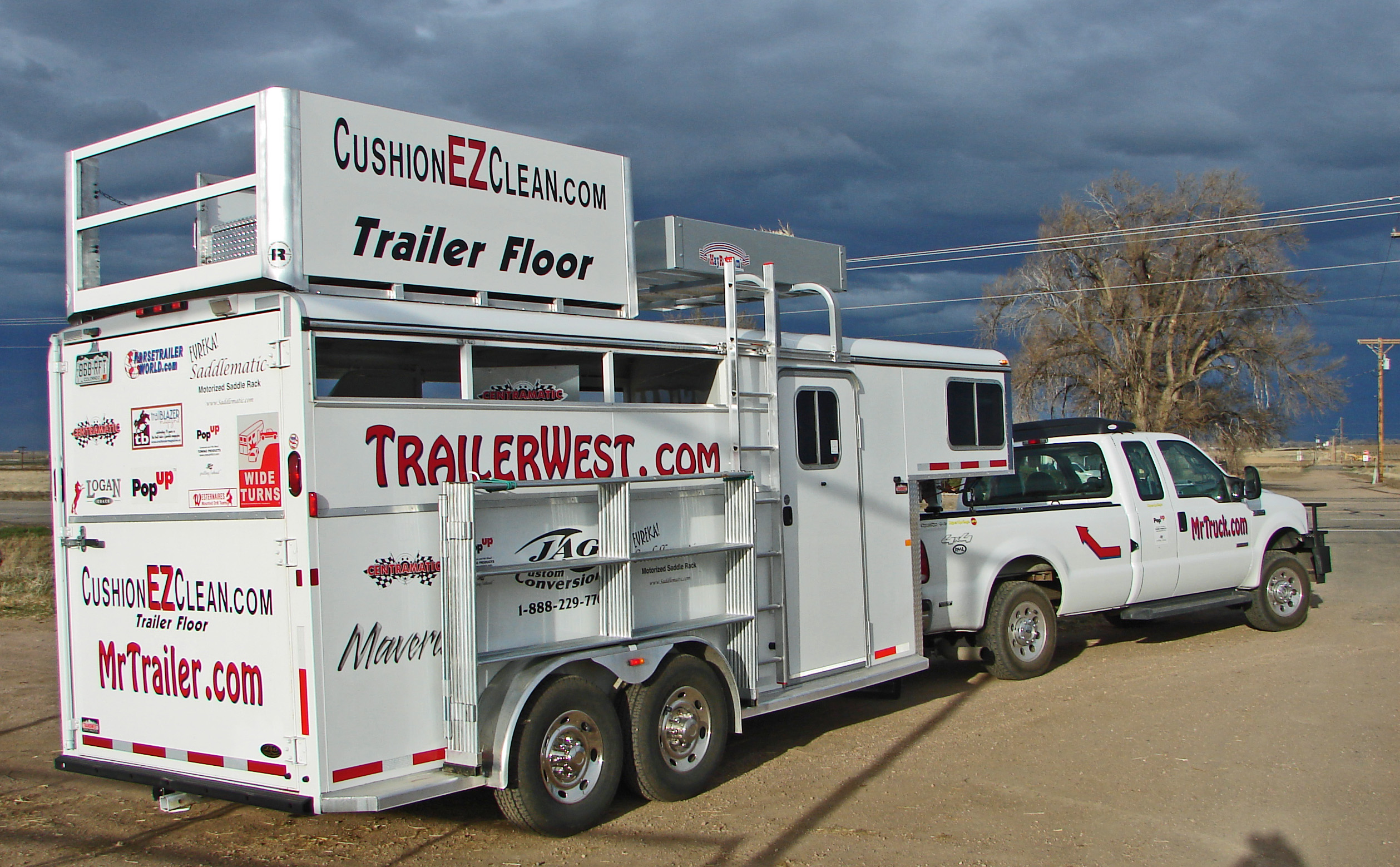 bumper trailer locks reviewed by Mr. Trailer/Truck