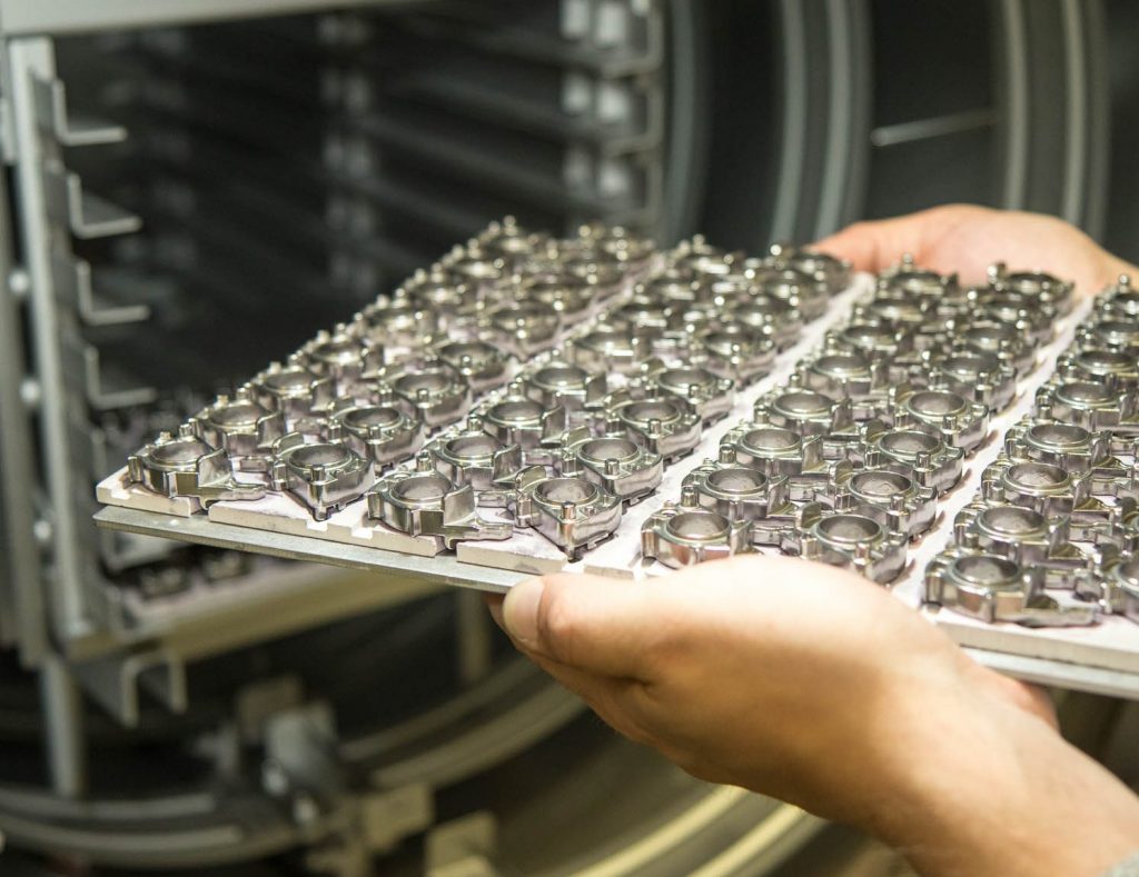 Cheap Metal Injection Molding and Plastic Molding services