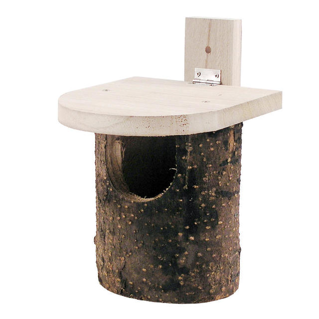 Buy Natural Log Robin Nesting Box — The Worm that Turned revitalising