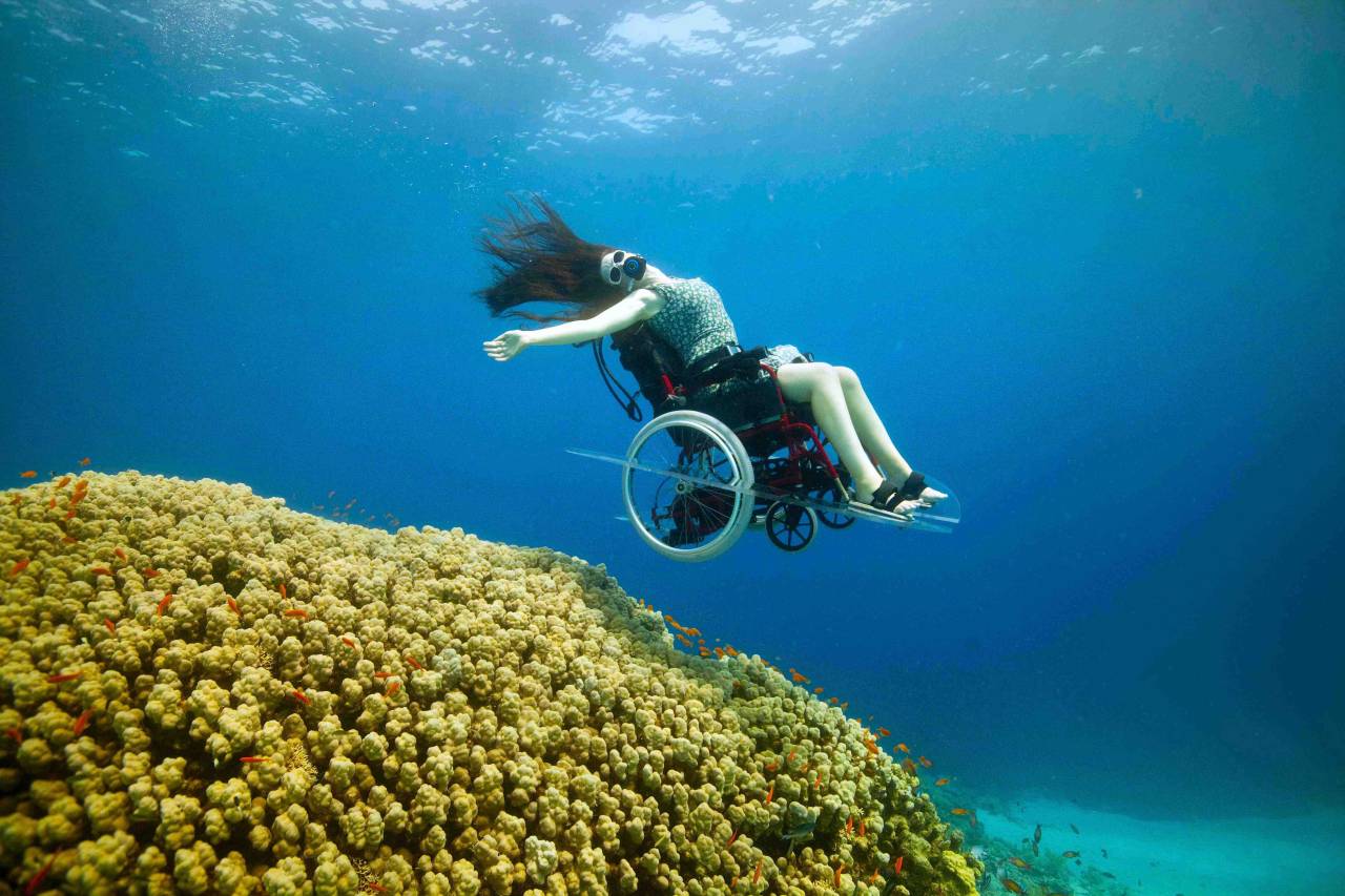 A Specially Adapted Underwater Wheelchair Brings Artist Sue Austin