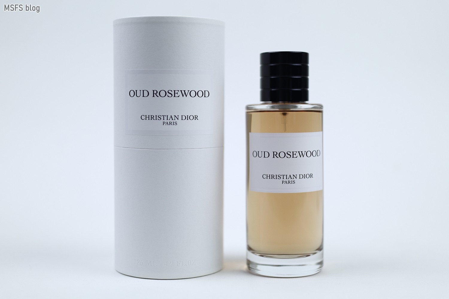 Serena sedersi Patetico dior oud rosewood Generoso Perfetto Pasqua