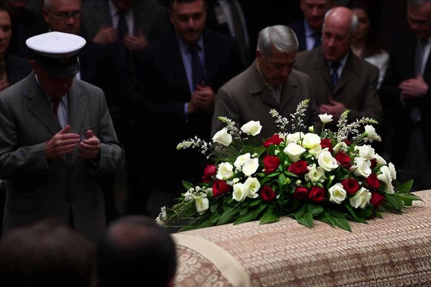 Top 10+ Thank You Notes After Funeral to Coworkers
