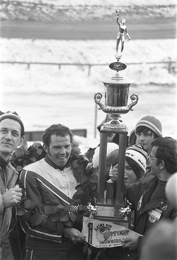 00145 Midwest Sports Publishing Network, Inc.