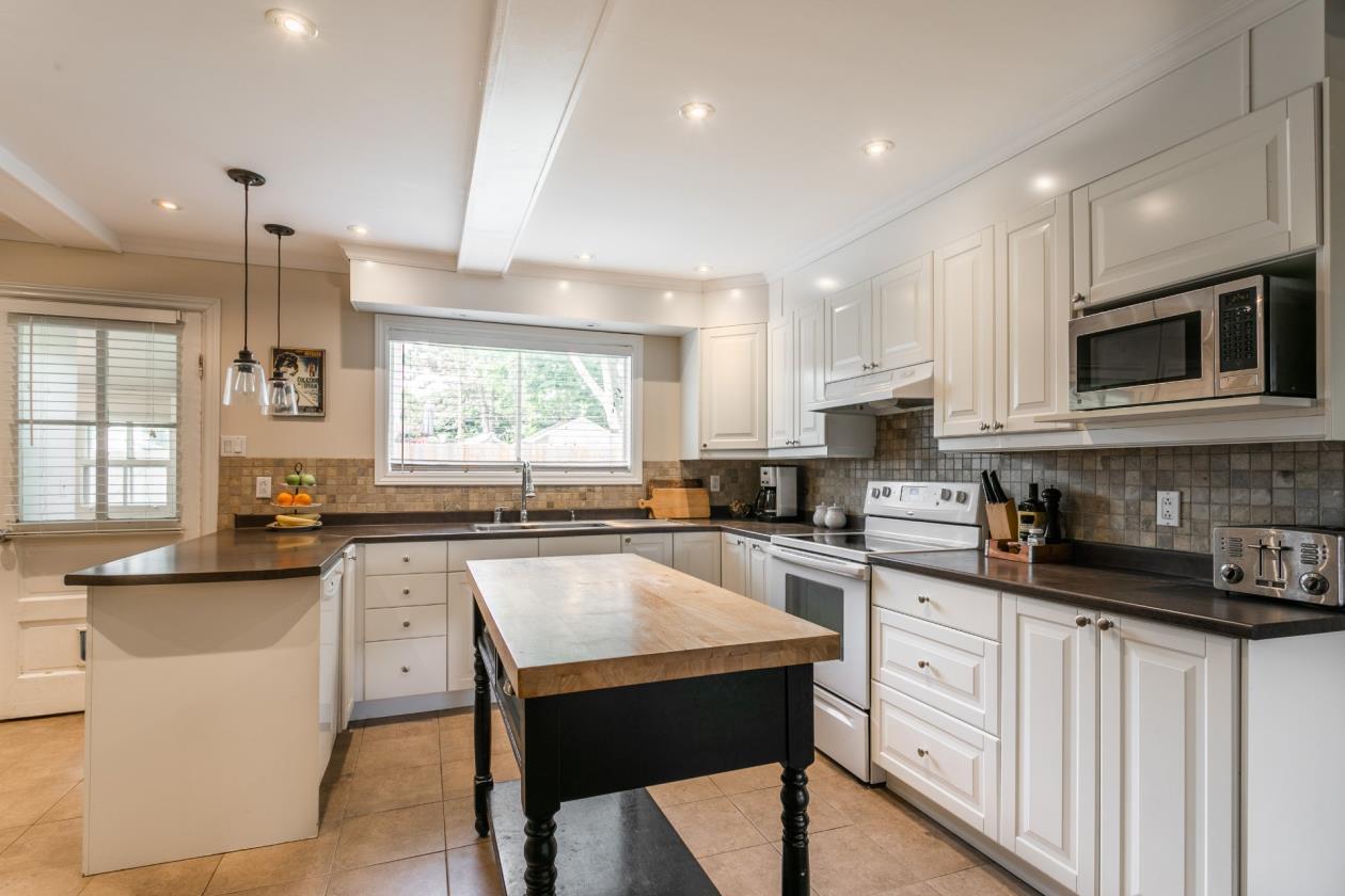 Maison à étages à vendre pointeclaire, Acheter Maison à étages pointe