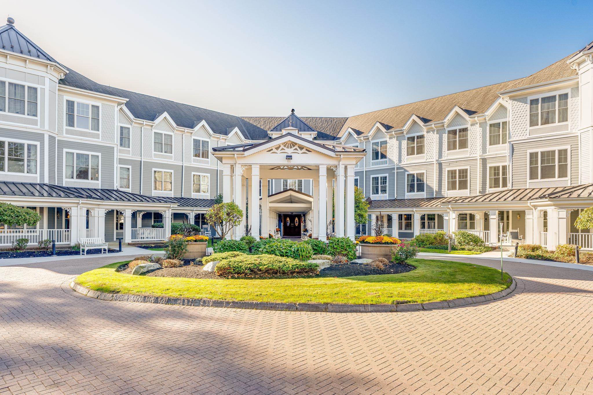 Virtual Tour & Photo Gallery Sunrise of Lynnfield, MA