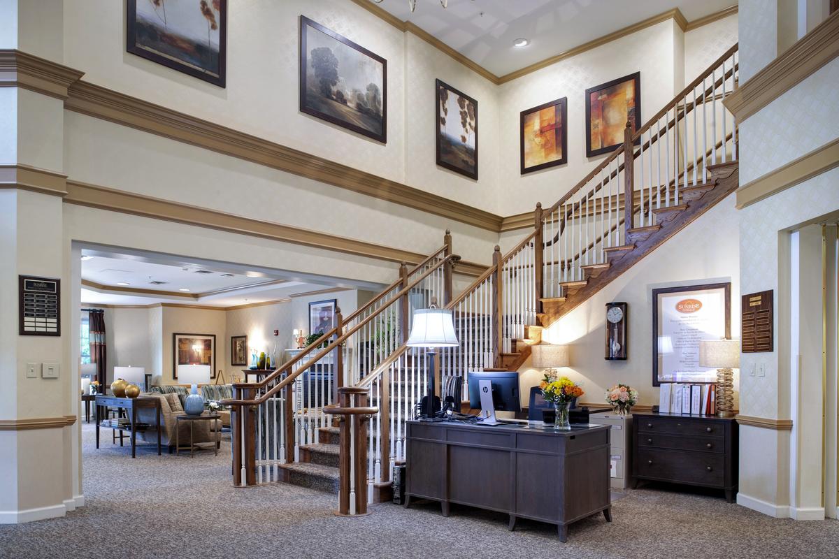 Virtual Tour & Photo Gallery Sunrise of Dollard des Ormeaux, QC