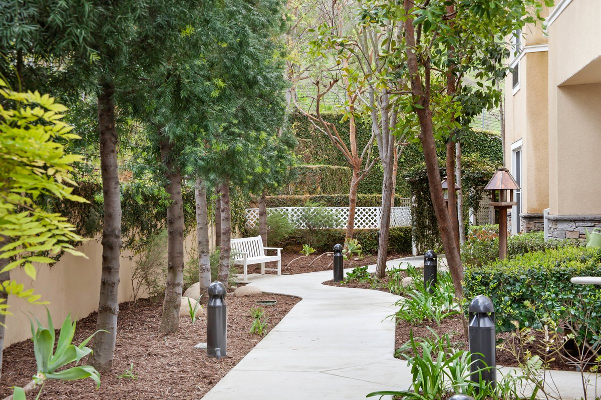 Assisted Senior Living in Fullerton, CA Sunrise of Fullerton